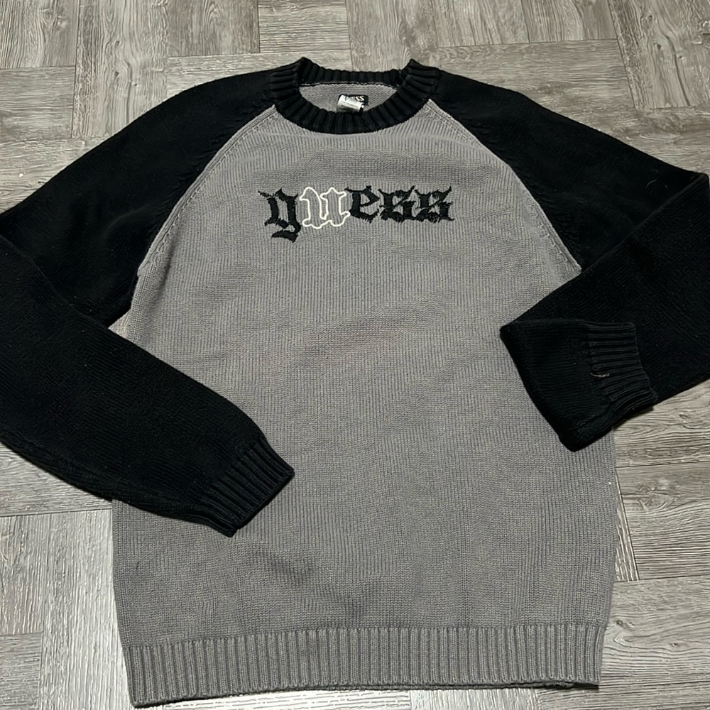 Guess knit sweater